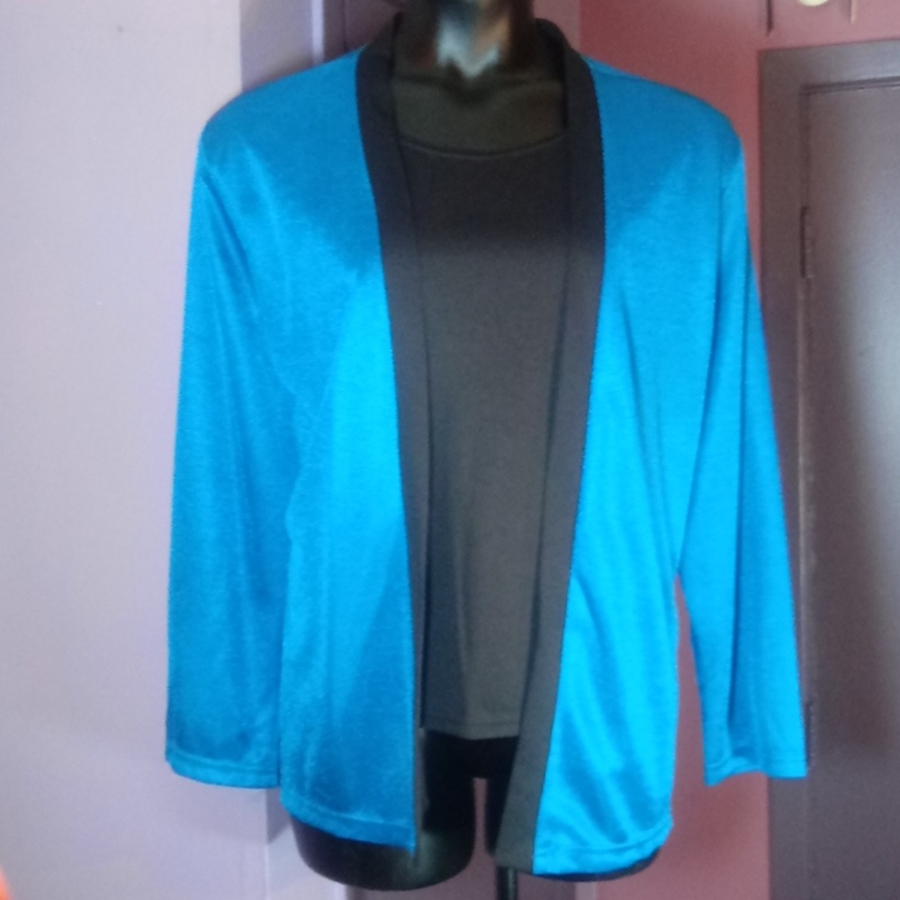 St Anthony Knits Beautiful Top .